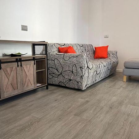 Emma House Apartment Bellano Bagian luar foto